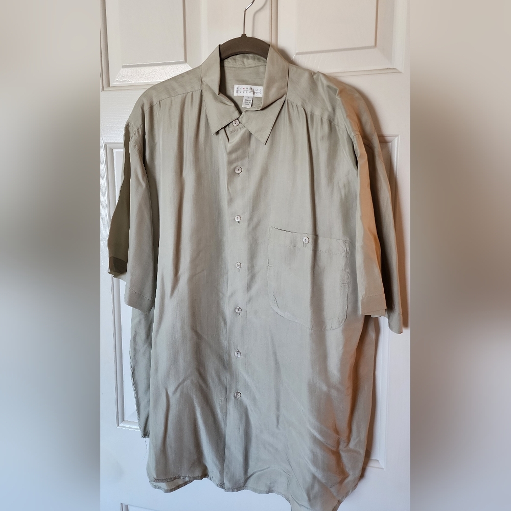 Reunion Menswear 100% Silk Short Sleeved Tan/Beige Button Down Shirt Vtg 90s M